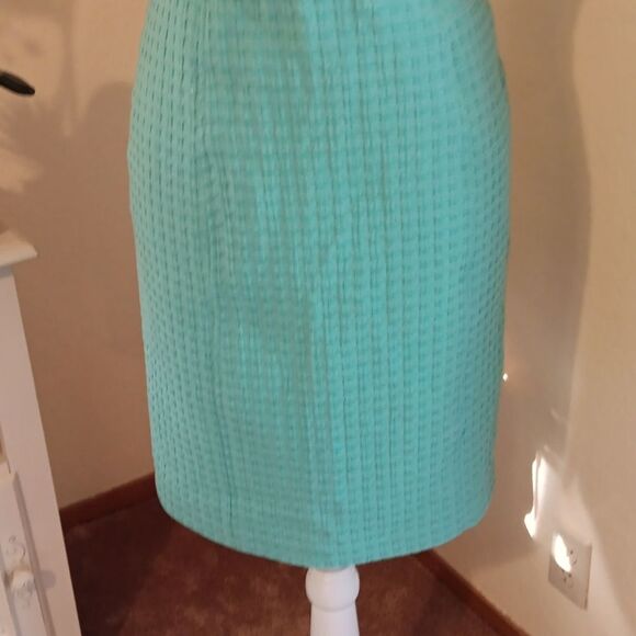 NEW. Liz Claiborne Aqua Textured Sheath Dress. Classic. Career. - Picture 3 of 13